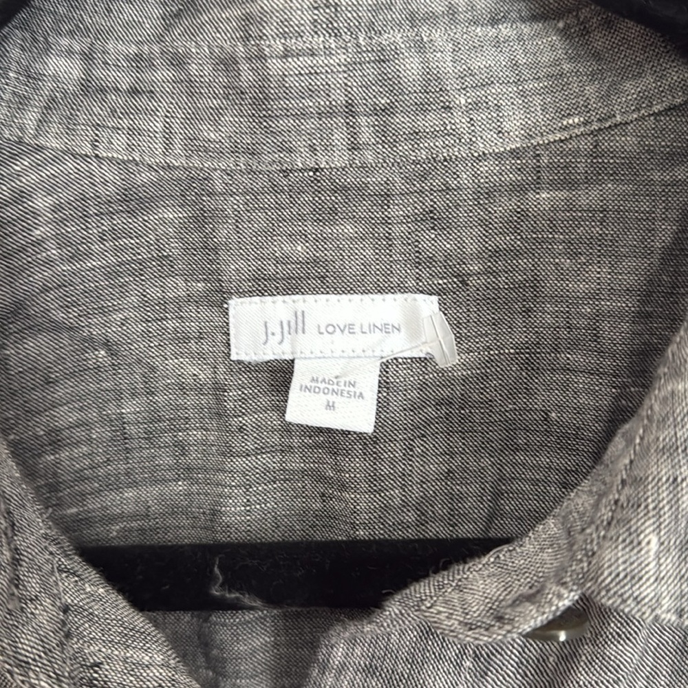 J. Jill Love Linen Gray 100% Linen Button-Up Shirt - Picture 2 of 5